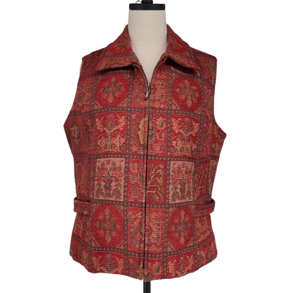 The Territory Ahead Women's Red Tapestry Vest Size 16‎ XL Zip Front